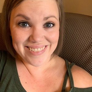 Meet your Posher, Melinda